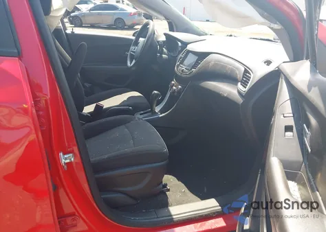 2020 Chevrolet Trax Fwd Ls z USA, uszkodzony, nr VIN KL7CJKSB6LB345124